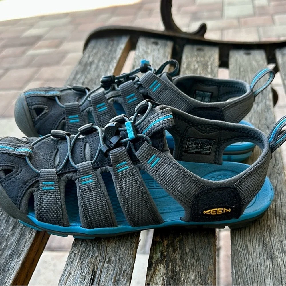 KEEN Clearwater CNX Women’s Size 7 Grey/Blue Waterproof Sport Sandals 1008772 - Picture 5 of 9